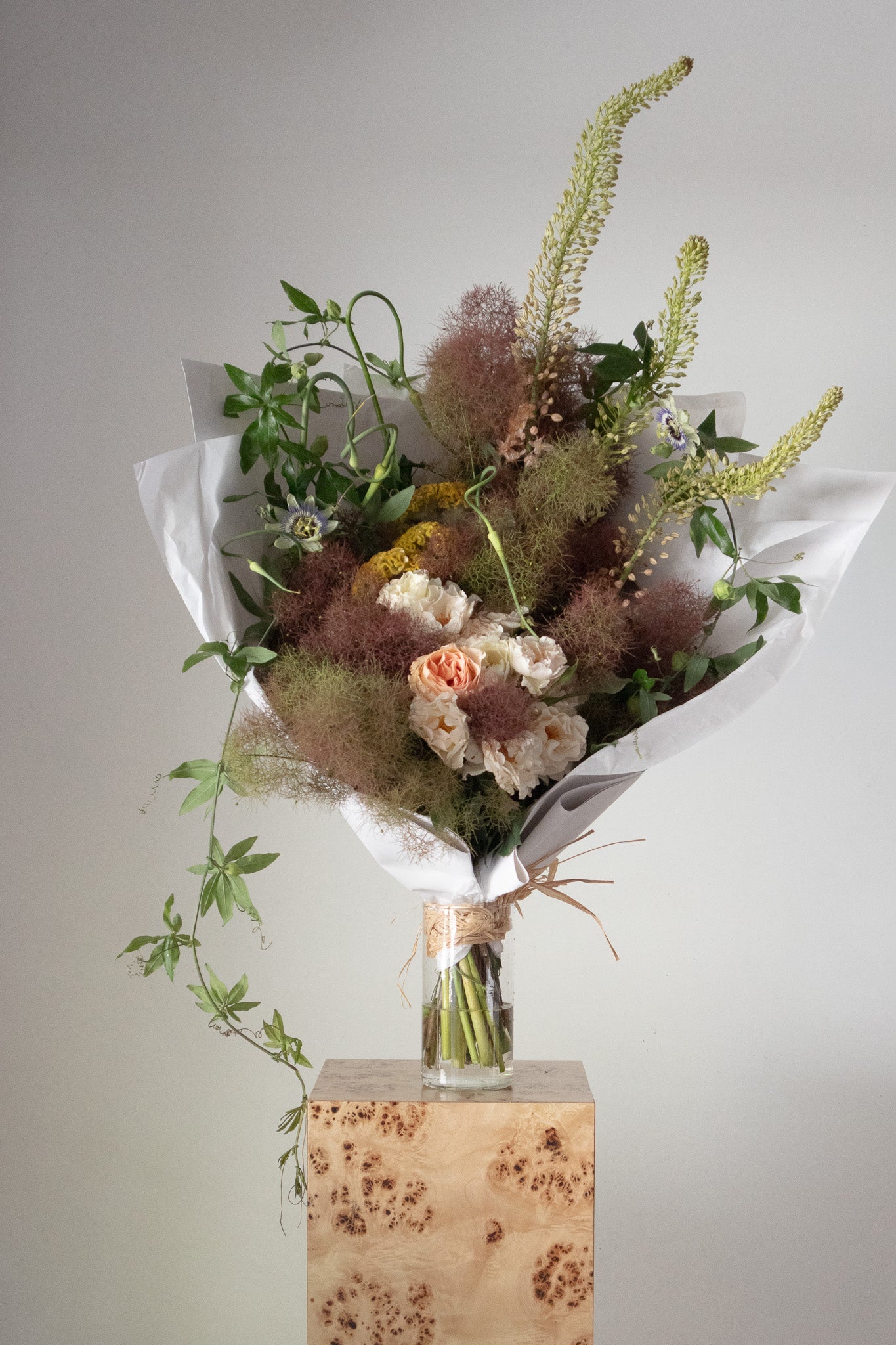CONTEMPORARY - VASE