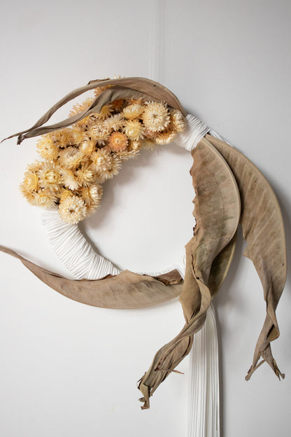 WREATH "PLEATS PLEASE" - PRE ORDER