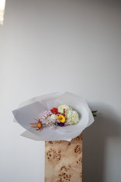 CONTEMPORARY - MEDIUM